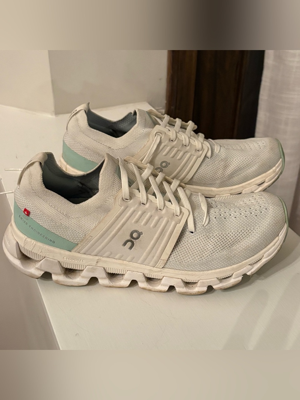 On Running CloudSwift 2 Running Athletic Shoes — White Mint 9.5